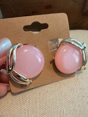 Vintage Pink Round Cabochon Silver-Accent Clip Earrings